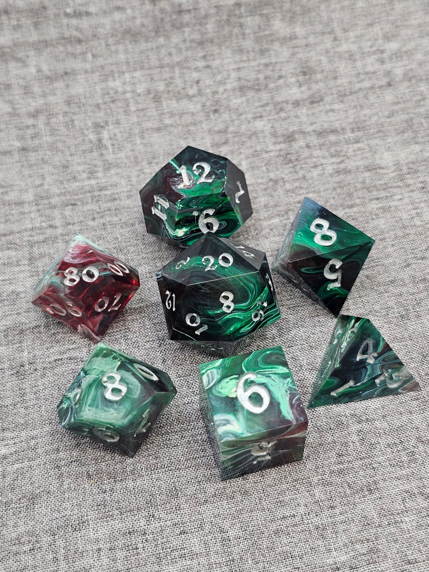 Corrupted Jade Dice Set