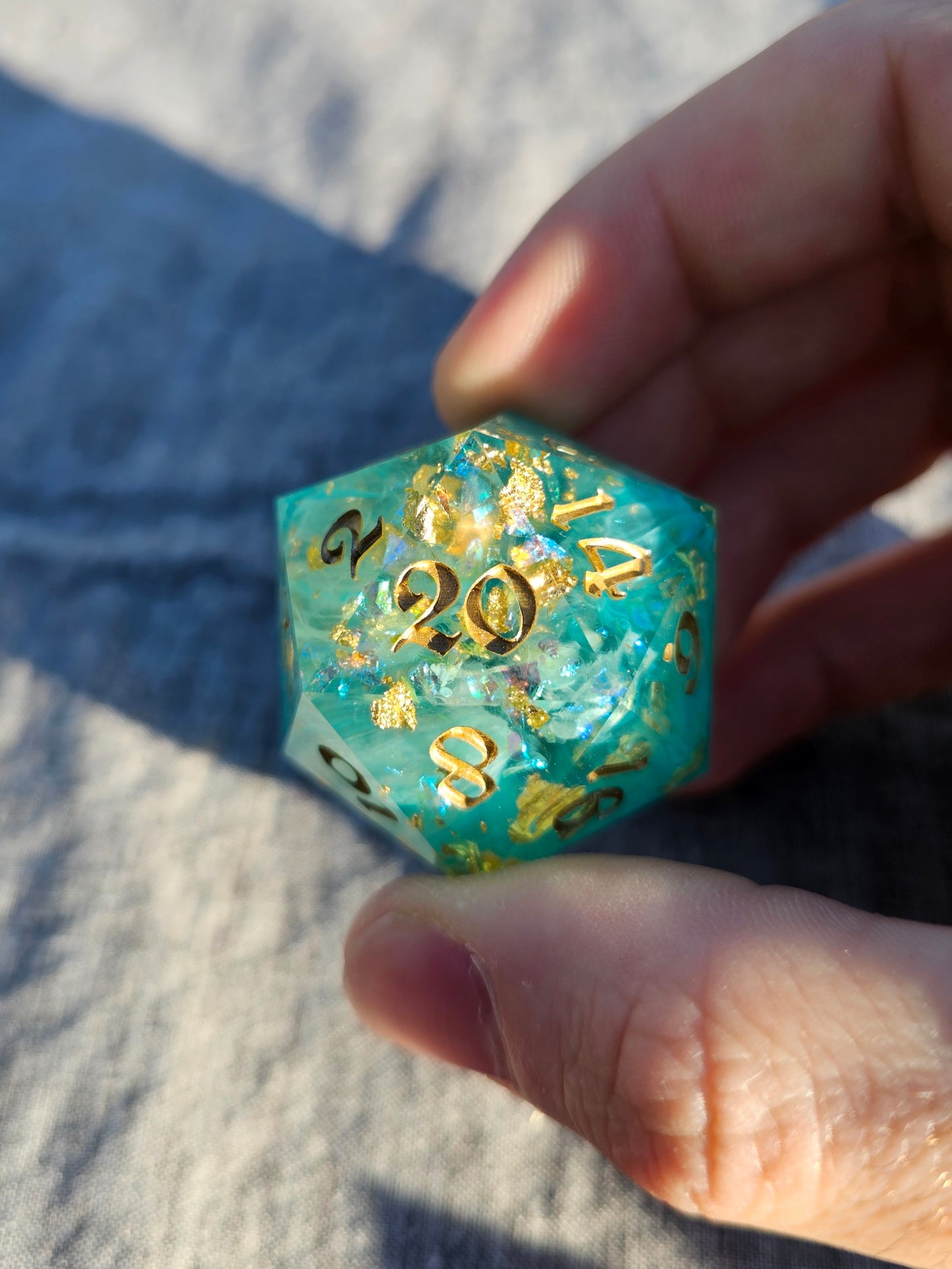 Gold & Mists (Thousand Sons) Jumbo D20