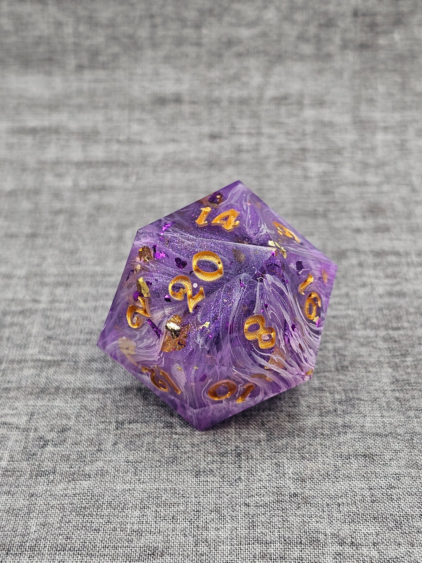 Perfect Purple Petri Jumbo D20 1