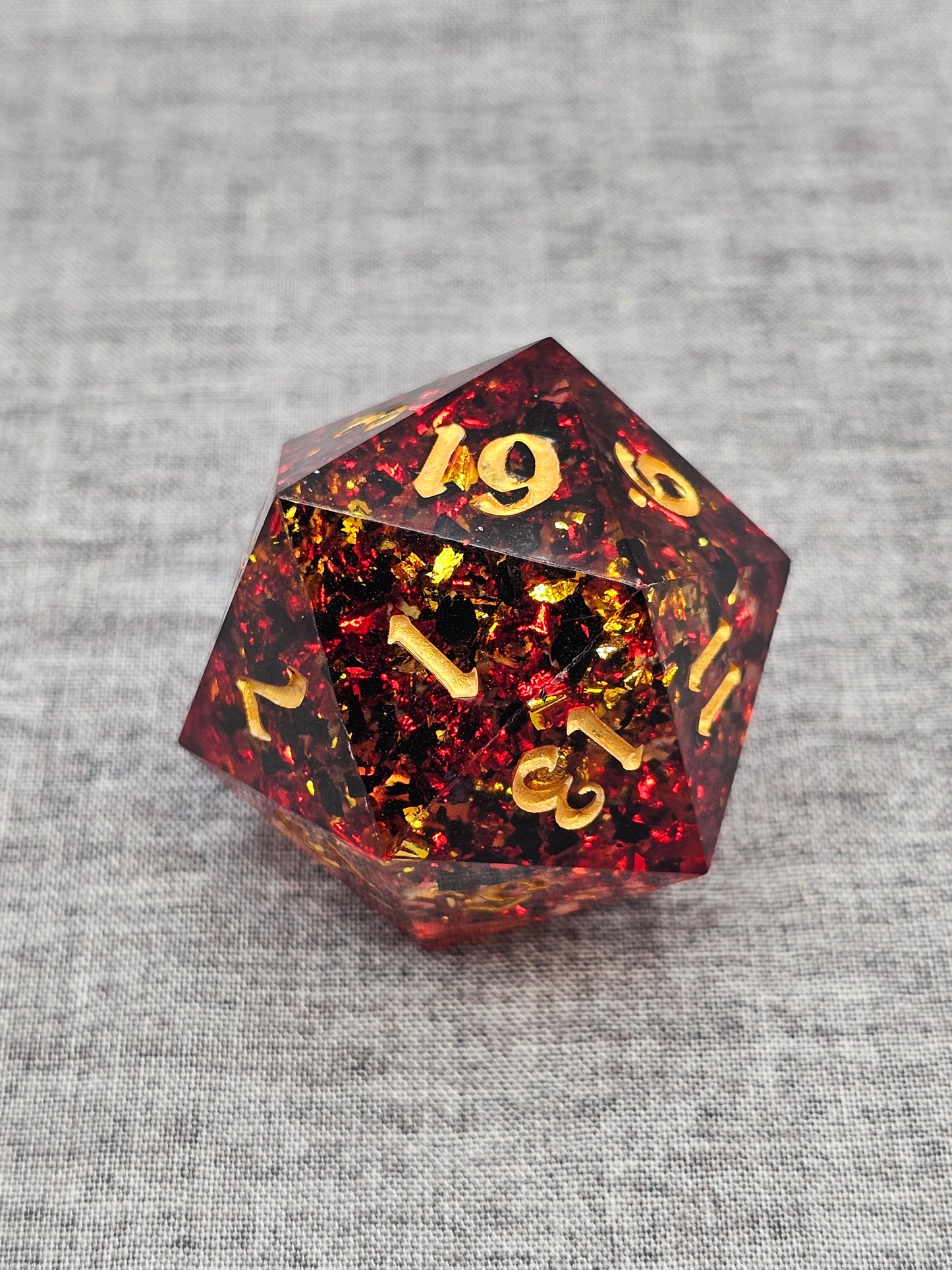 Volcanic Flakes Jumbo D20