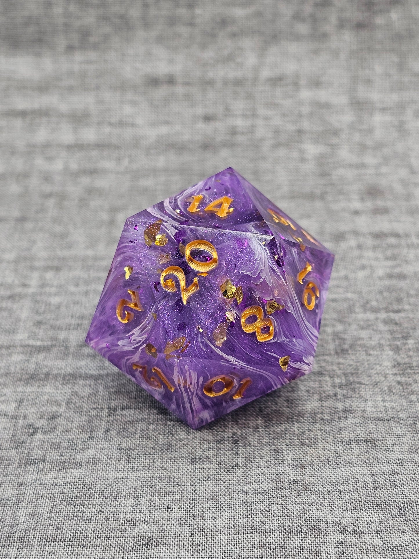 Perfect Purple Petri Jumbo D20 2